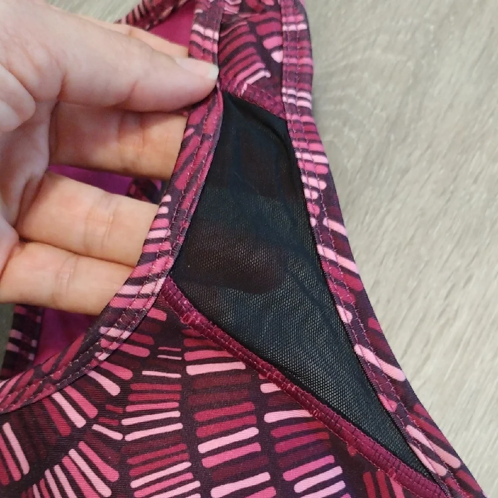 Kyodan Multicolor Patterned Sports Bra - Picture 9 of 12